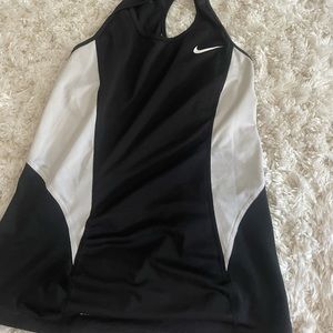 Nike pro tank